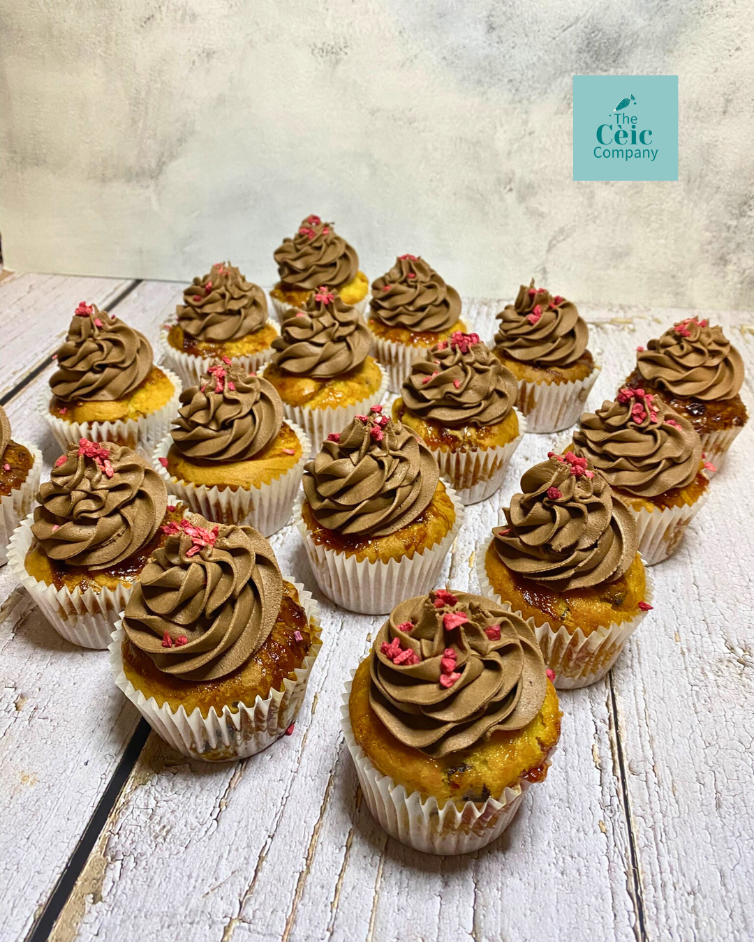 Chocolate & Raspberry Cupcakes