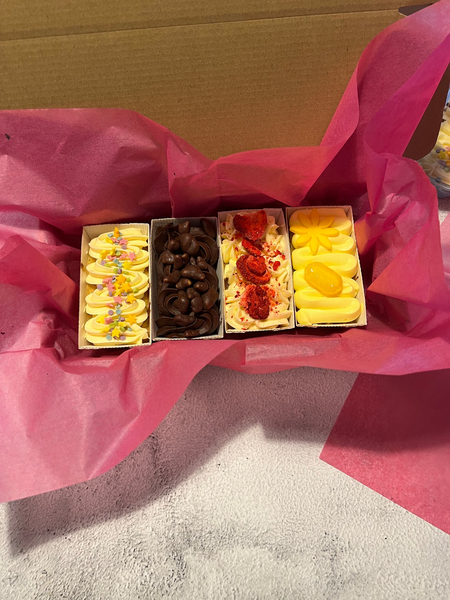 4 little loaves - mixed flavours