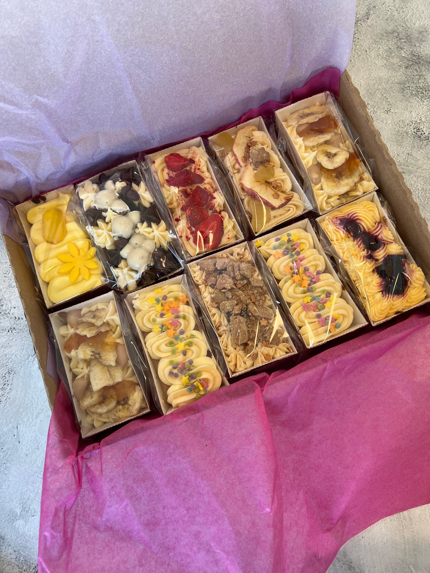 10 little loaves - mixed flavours