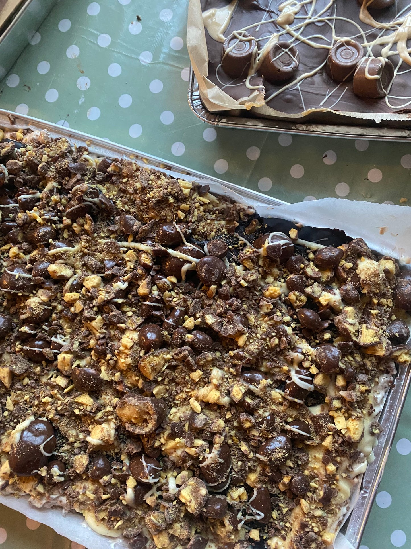 Crunchie Crispy Slice