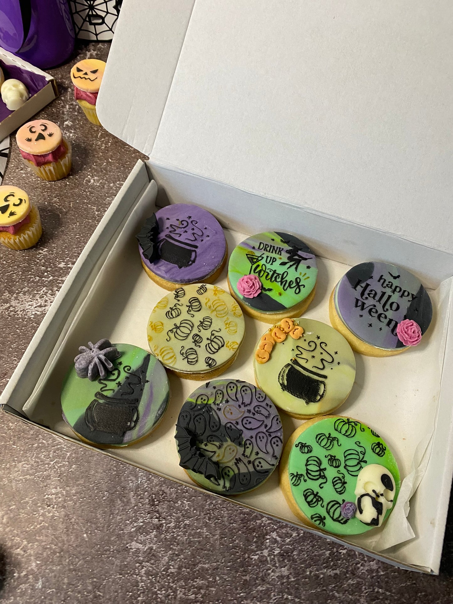 Spooky Cookies  -luxe