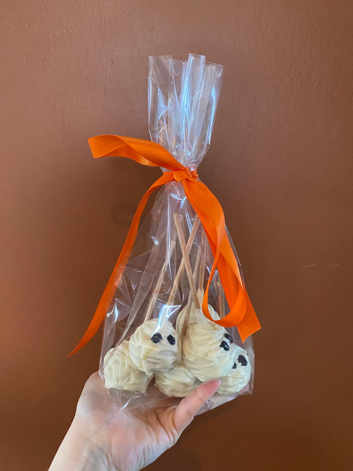 Mummy Cake Pops